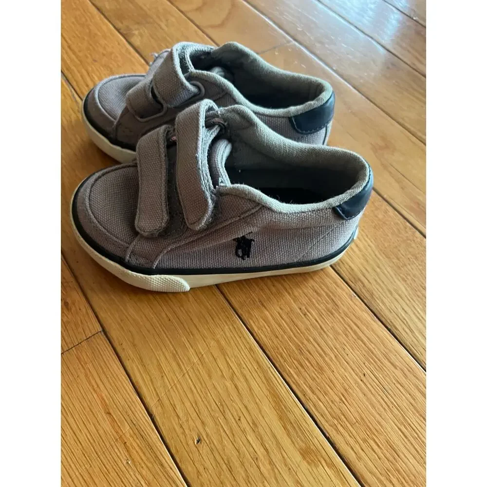 Polo‎ Ralph Lauren gray canvas sneakers size 5 Excellent